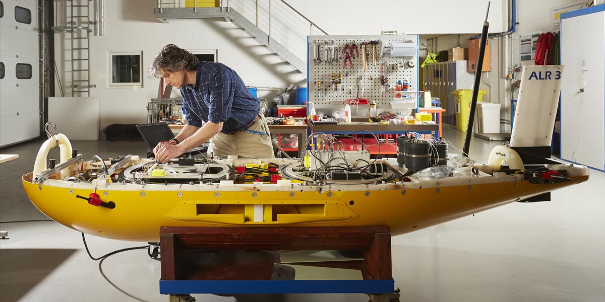 Autosub Long Range (ALR) being worked on in the NOC workshop.