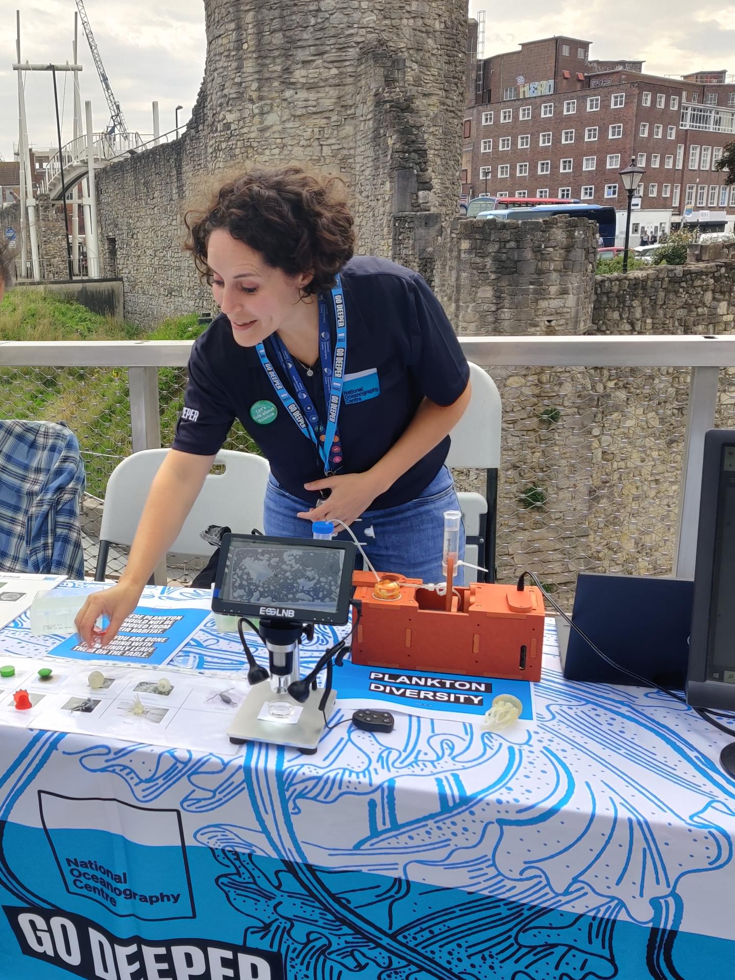 Elena sharing the exciting microscopic world of the ocean as part of the TREC Expedition