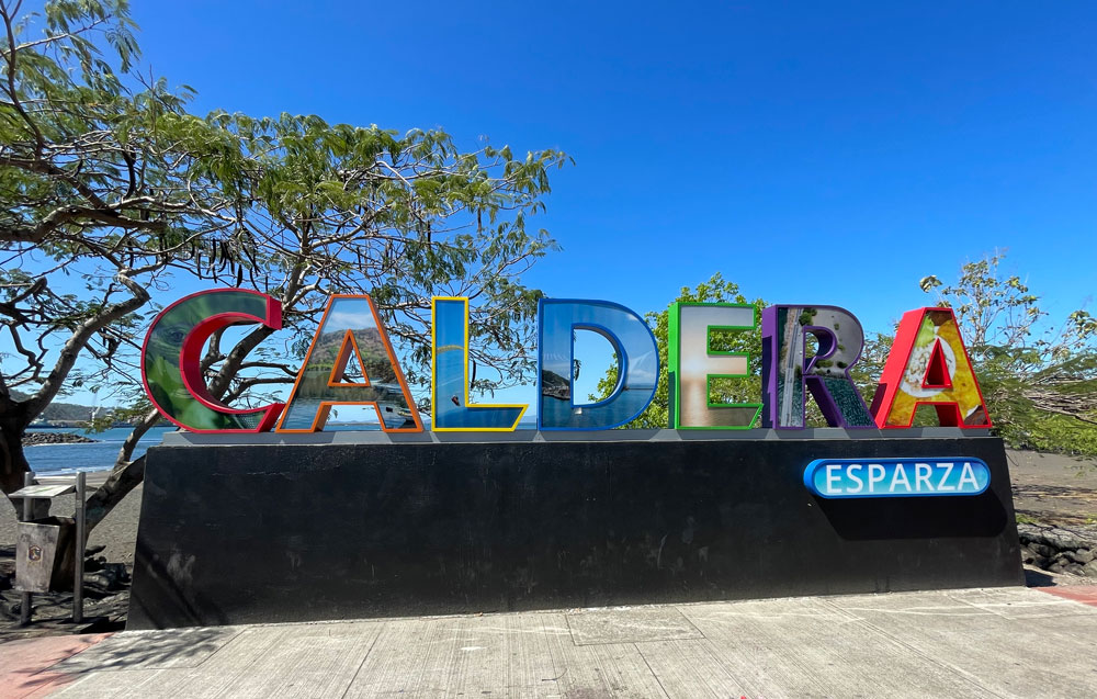Caldera welcome sign