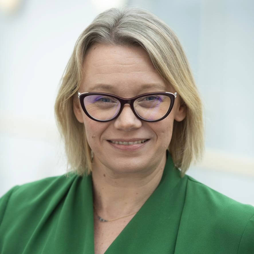 Professor Lisa Collins