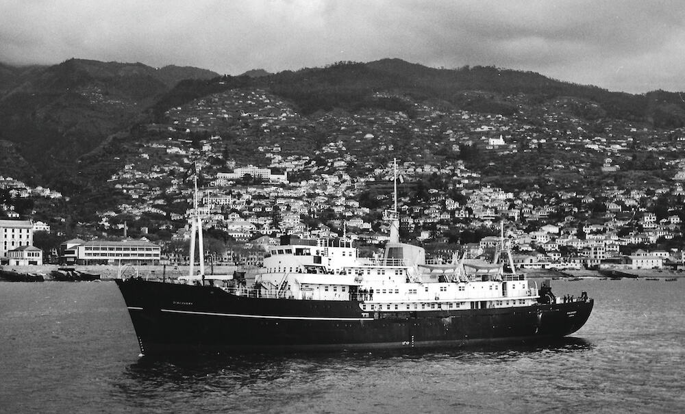 RRS Discovery in Funchal 1966