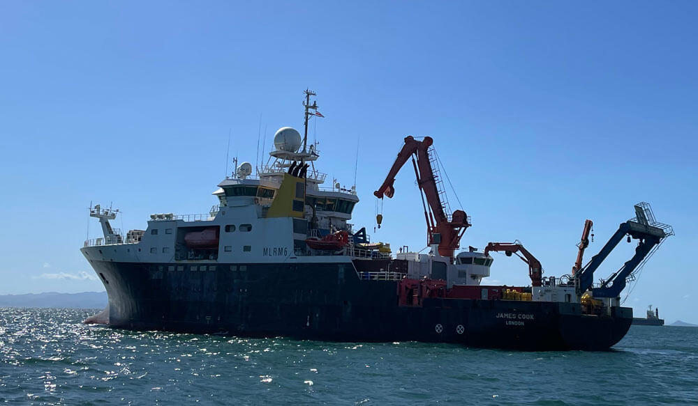 RRS James Cook