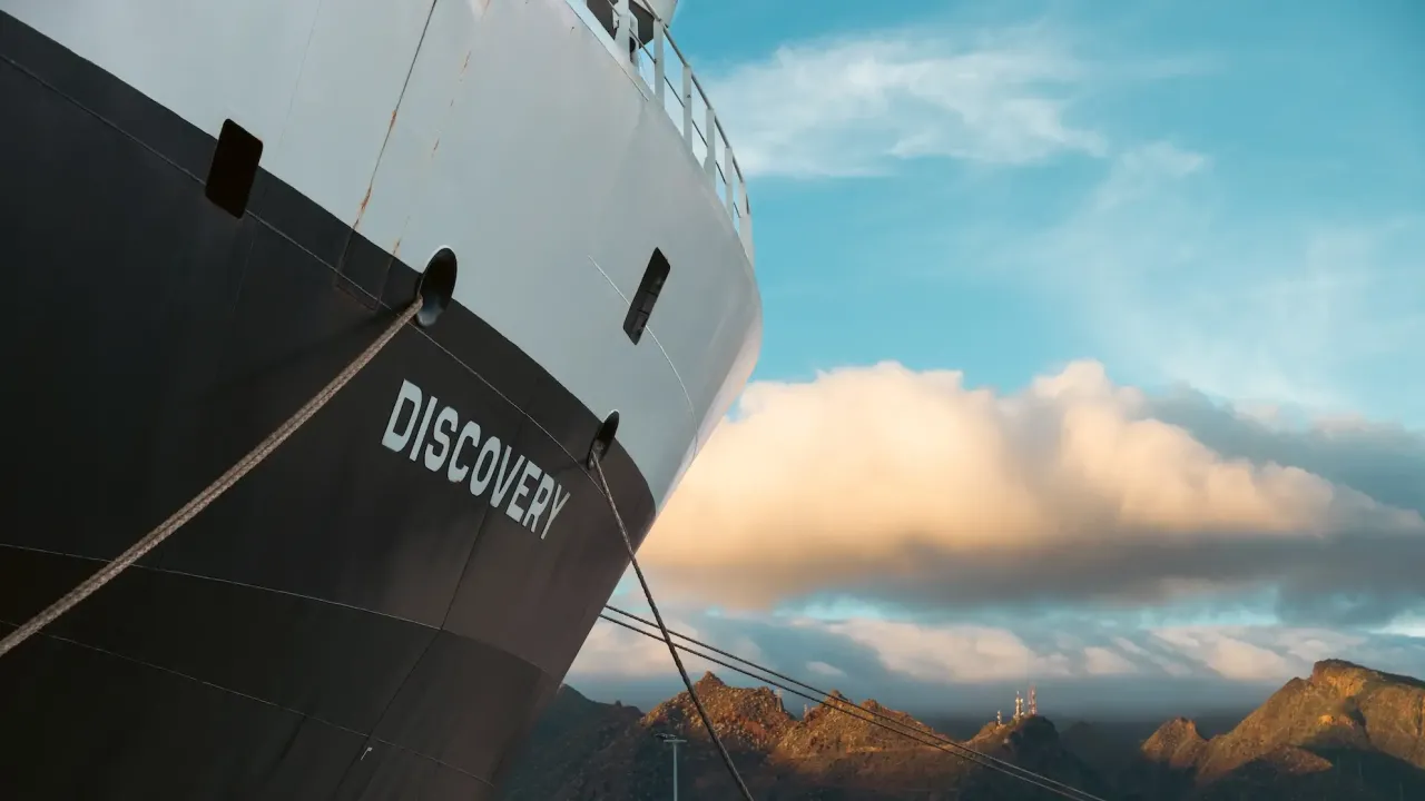 RRS Discovery docked in Tenerife