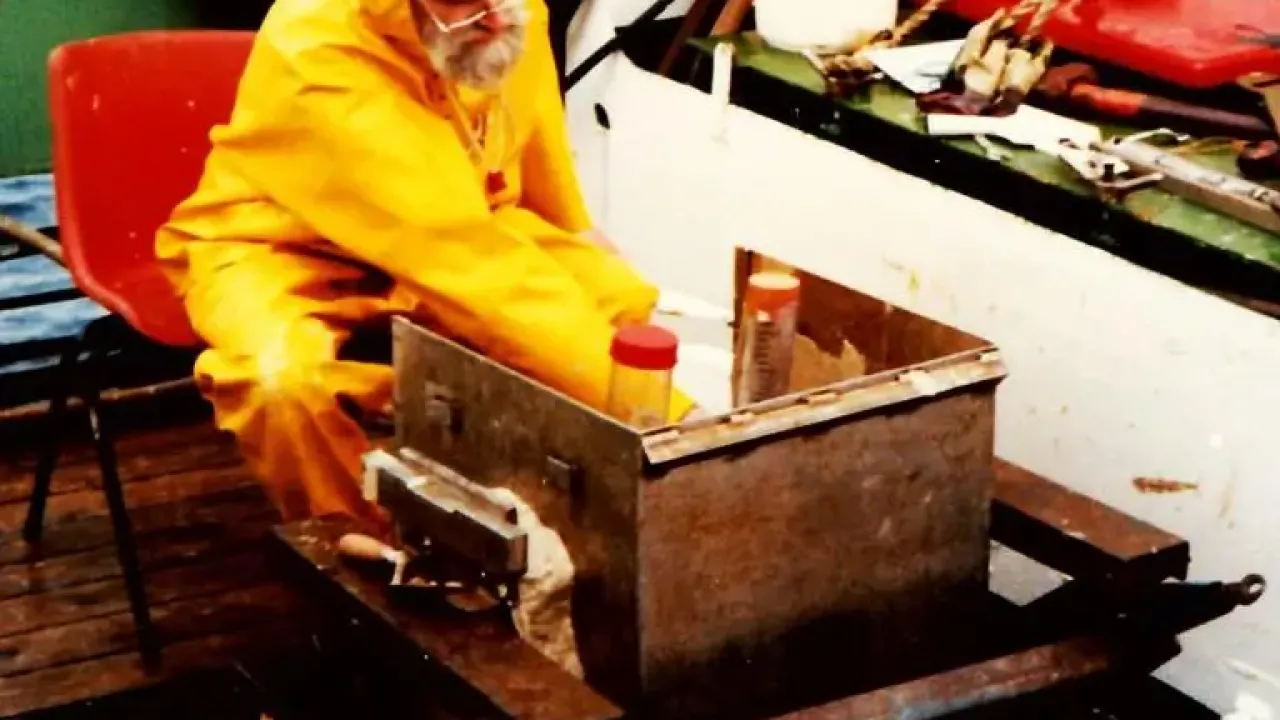 Sorting samples from a 1991 scientific expedition
