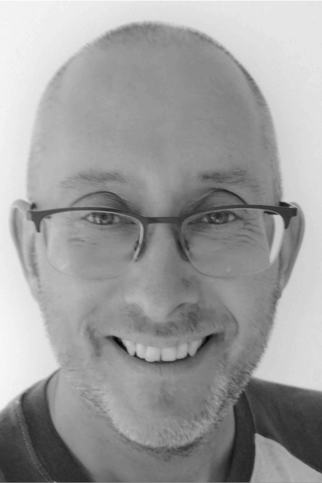 Dr Andrew Yool