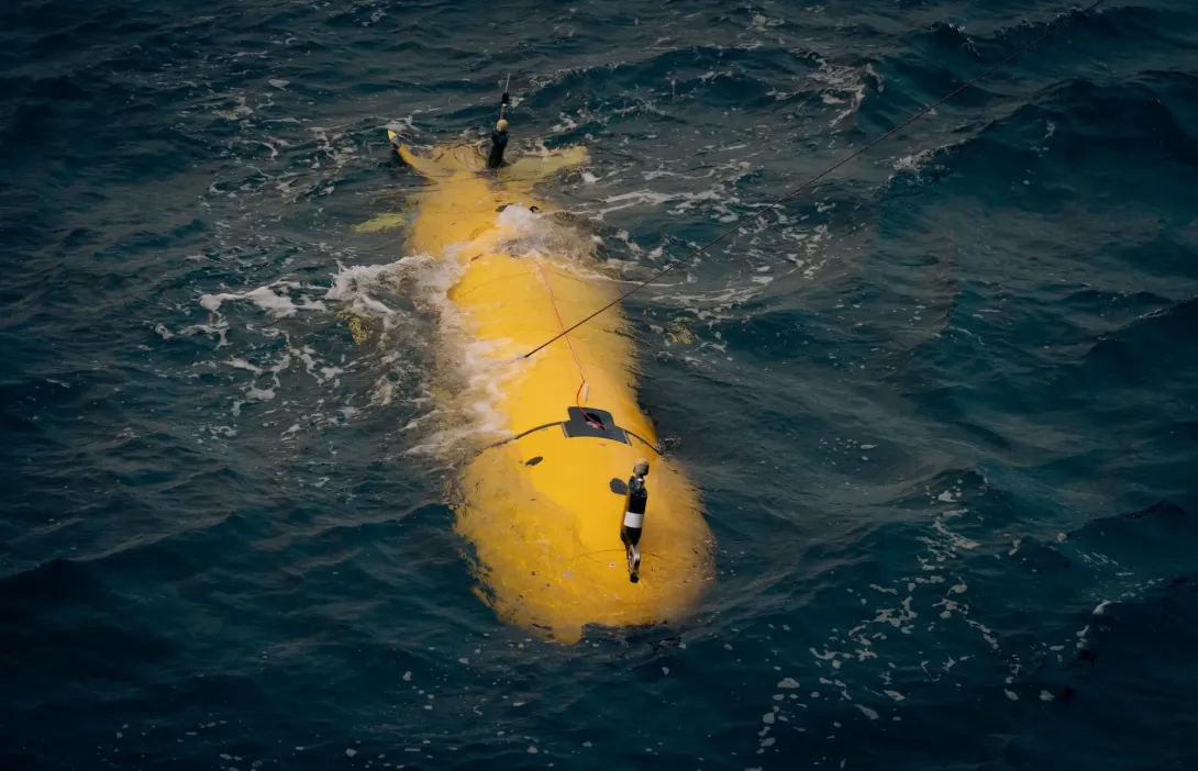 Autosub 5 on the ocean surface