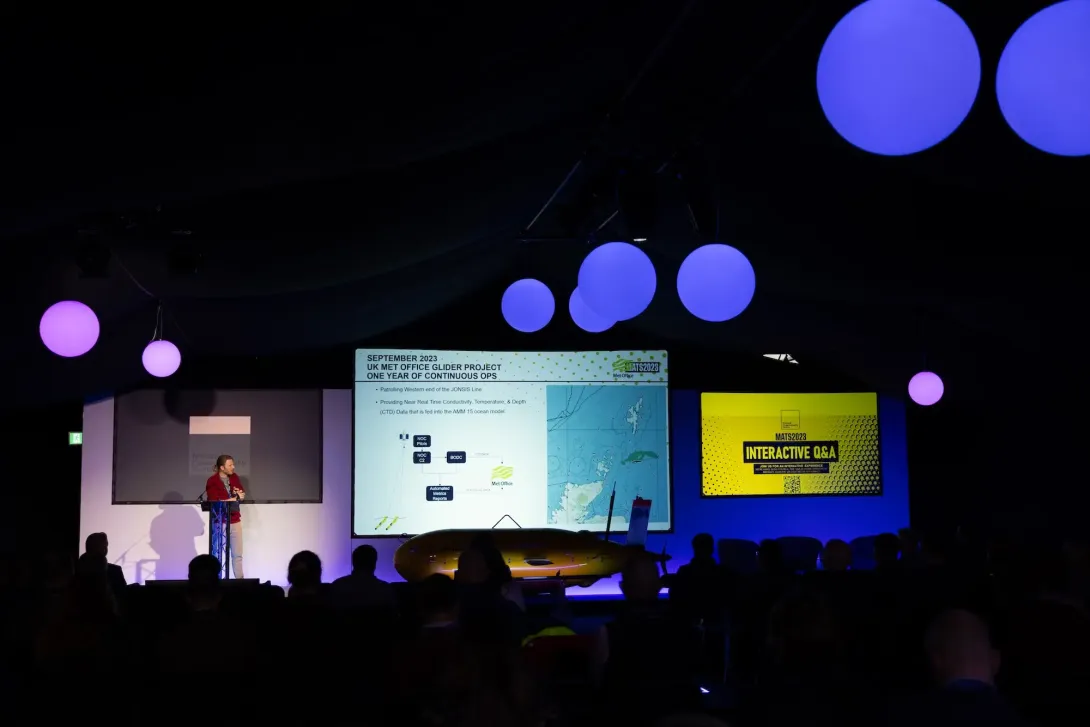 Presentation in the marquee