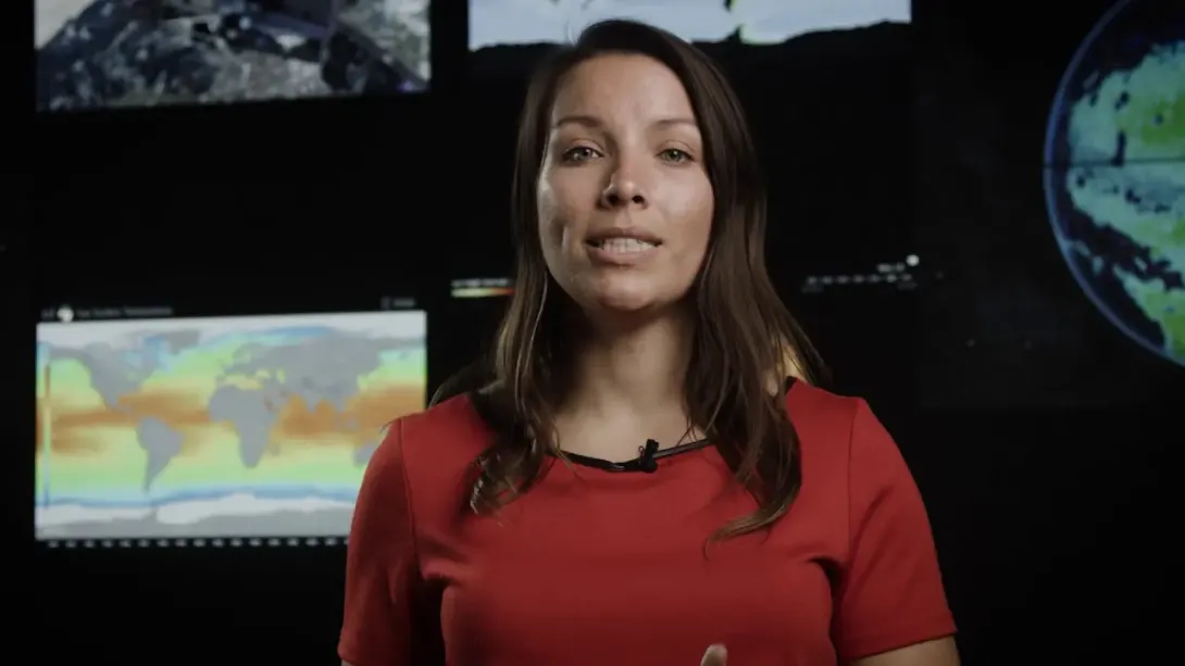 The Hills and Valleys of the Ocean: Sea surface height and ocean circulation from satellite altimetry