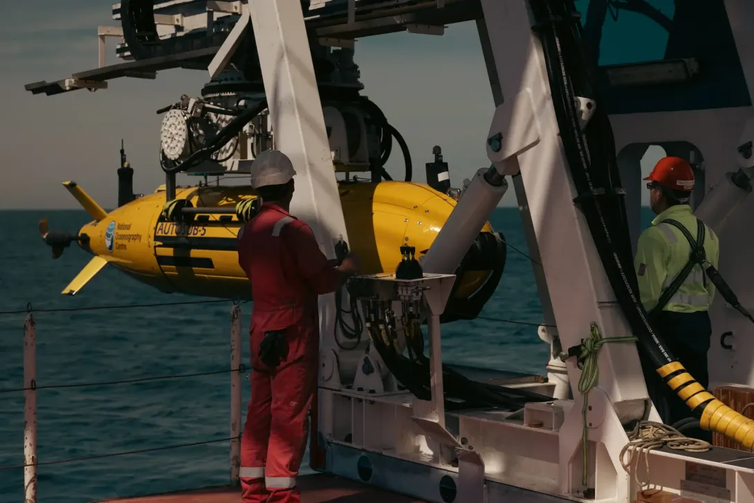 Autosub 5 at the start of a deployment