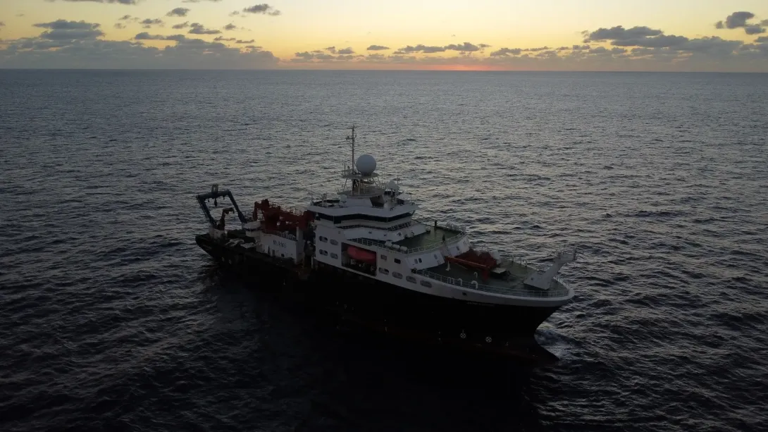 RRS James Cook