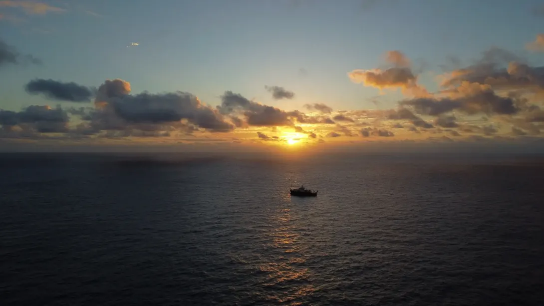 RRS James Cook