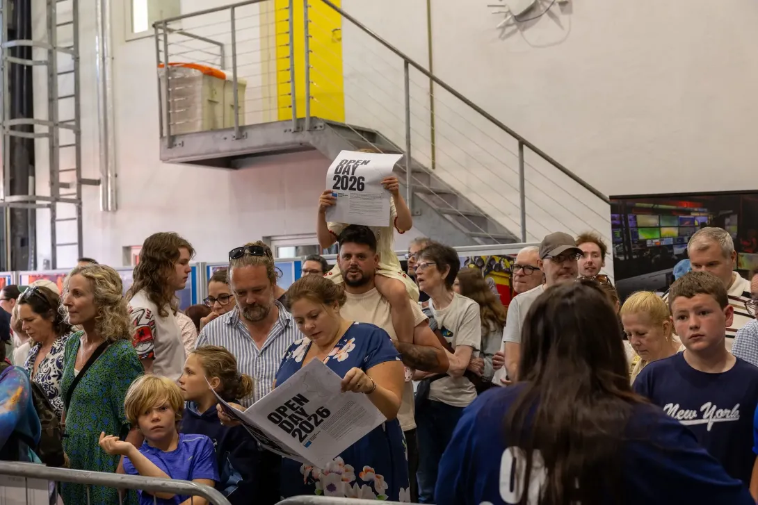 ROV demonstration crowd at open day